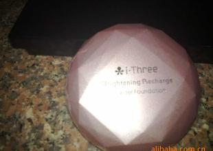 二手日用百貨 高溫自動噴化妝品、日用品設備轉讓，可定制燙金絲印工藝